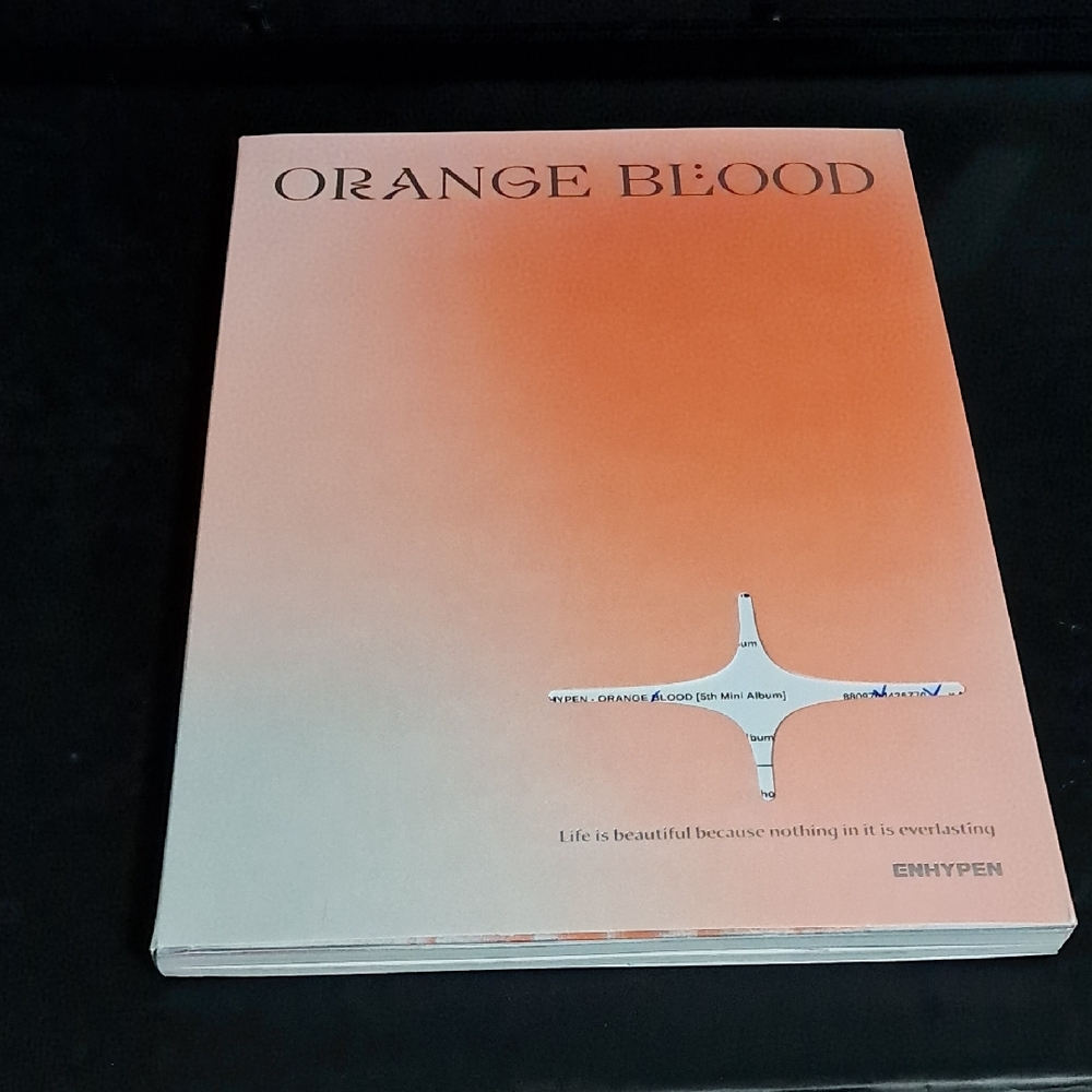 ENHYPEN Orange Blood Album
